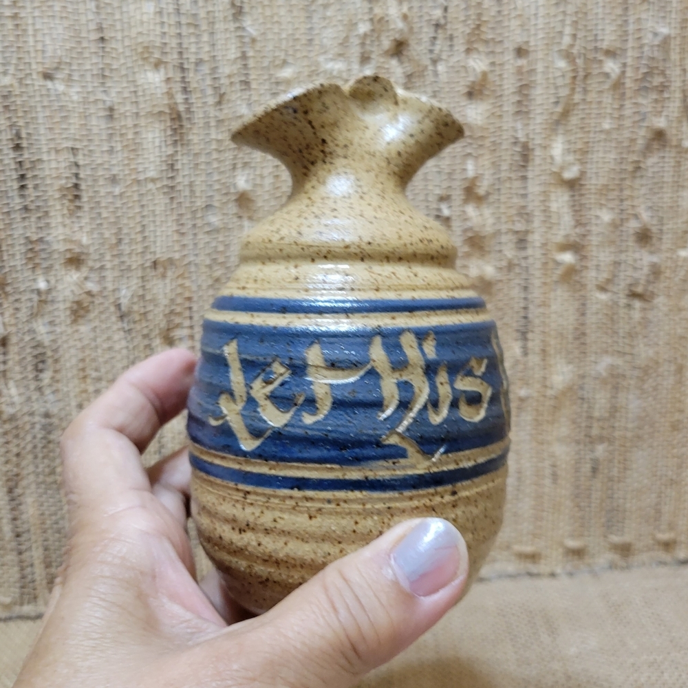 Rusterholtz Art Pottery Oil Lamp 1986 "Let his Light Shine"